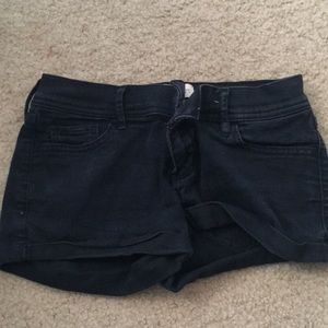 Low-rise Shorts